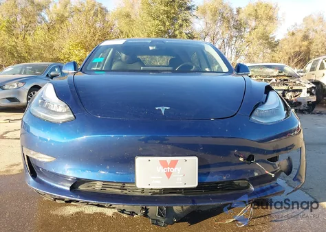 2019 Tesla Model 3 Long Range/Performance from USA, damaged, VIN 5YJ3E1EB5KF210970